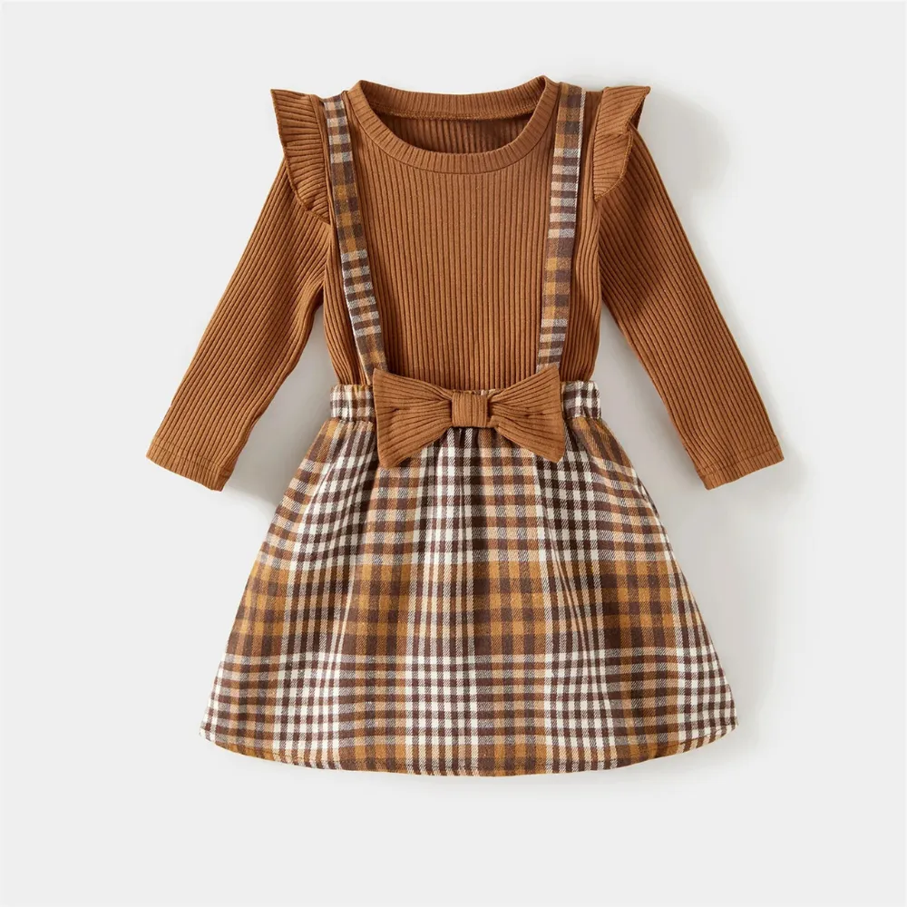 Family Matching Plaid Dresses And Casual Sweatshirts Set