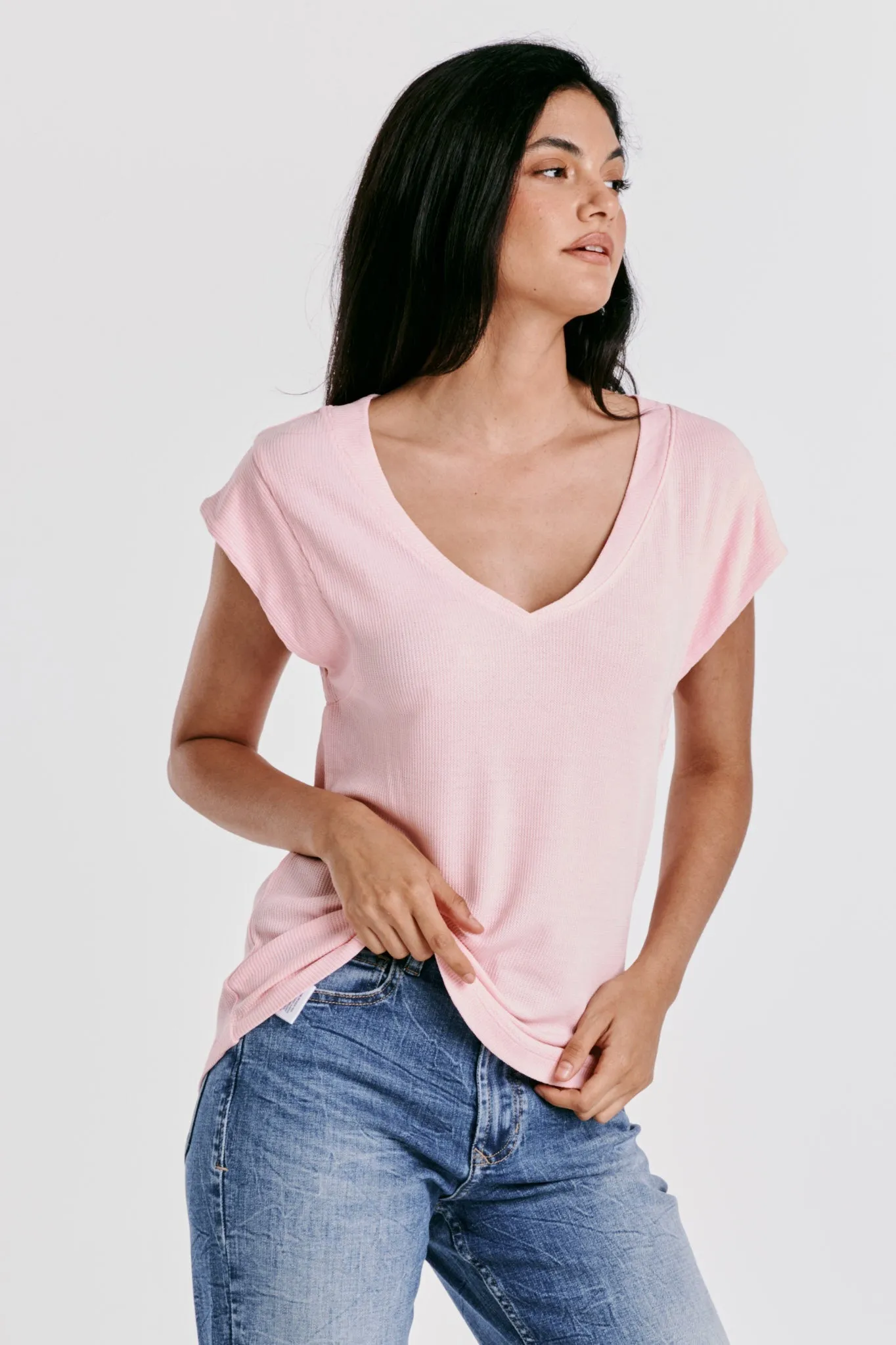 URI THERMAL V-NECK TOP PINK DIAMOND